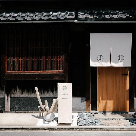 ア デイ イン khaki 京都市 エクステリア 写真