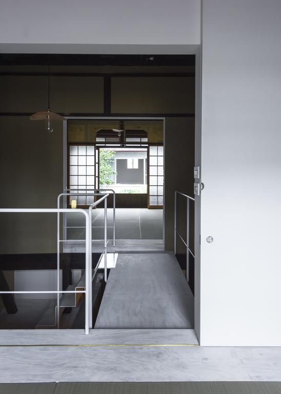 ア デイ イン khaki 京都市 エクステリア 写真